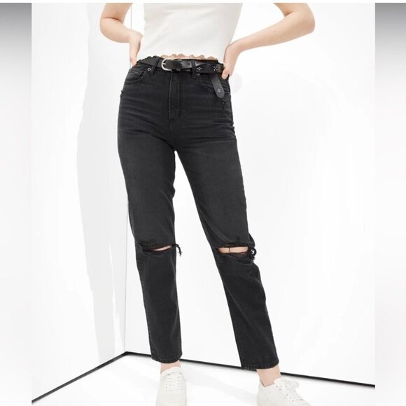 NWT American Eagle Black Mom Jeans ripped Size 000 NEW High Rise Size 23 - Picture 1 of 10